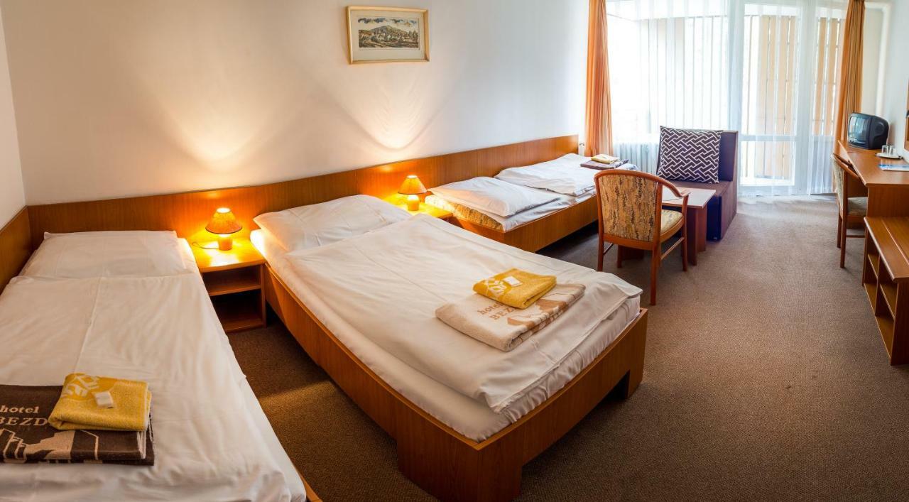 Hotel Bezdez ستير سبلافي المظهر الخارجي الصورة